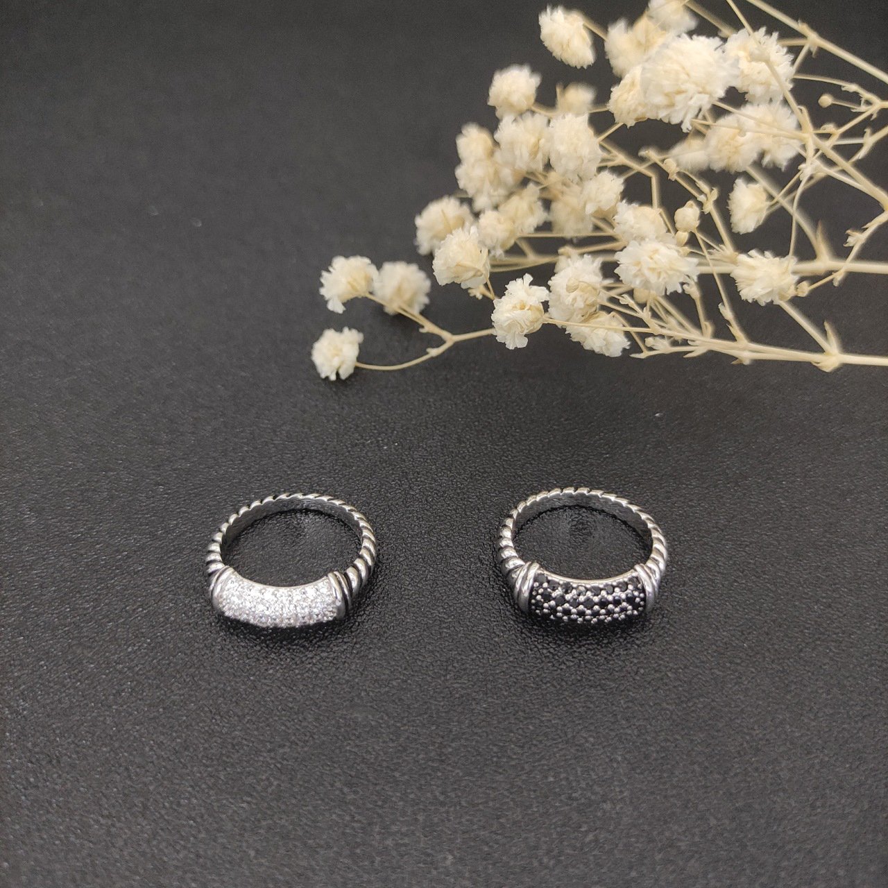 0ed0fc11c7adae86ae1e7ca610696a5b-1.jpeg David Yurman Gemstone Band Ring - Image 1