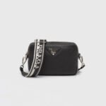 Medium leather bag