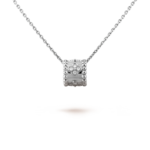 Perlee clovers pendant