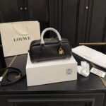 Amazona 23 Cropped bag in nappa calfskin