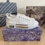 B23 Low-Top Sneaker White Oblique Canvas