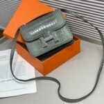 Hermès Matte Alligator Constance 18/23