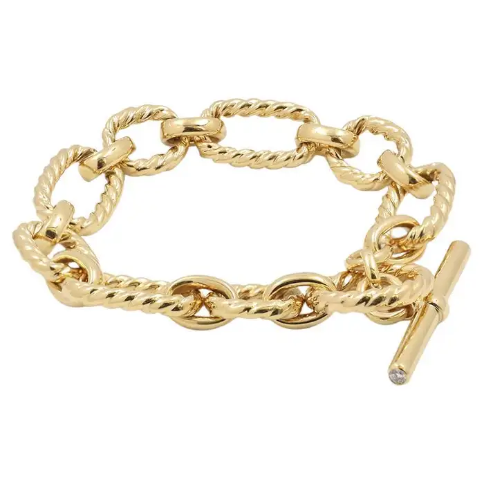 a6d6713c53284c44d513783fb15d8fe5.webp David Yurman Yellow Gold and Diamond Cushion Link Bracelet - Image 1