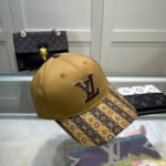 Four-leaf clover letter printing baseball cap